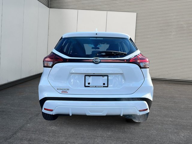 2024 Nissan Kicks S-2