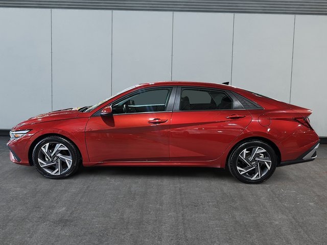2025 Hyundai Elantra Preferred  Ensemble Tech-4