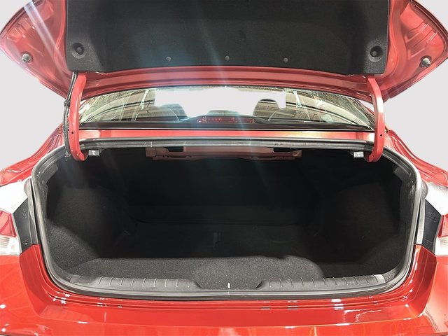2025 Hyundai Elantra Preferred  Ensemble Tech-5