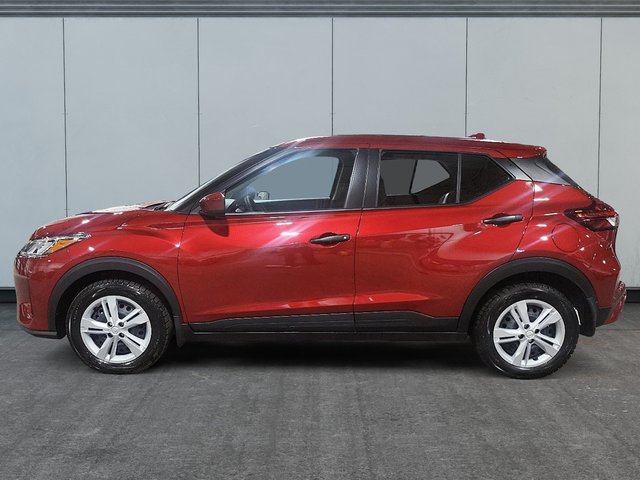 2025 Nissan Kicks Play S-4
