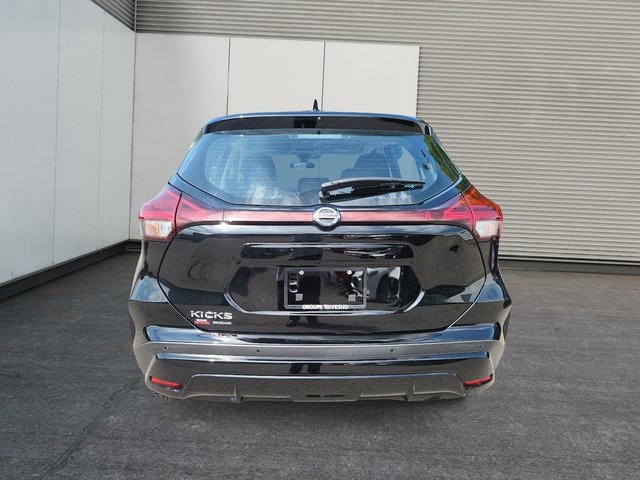 2021 Nissan Kicks S-2