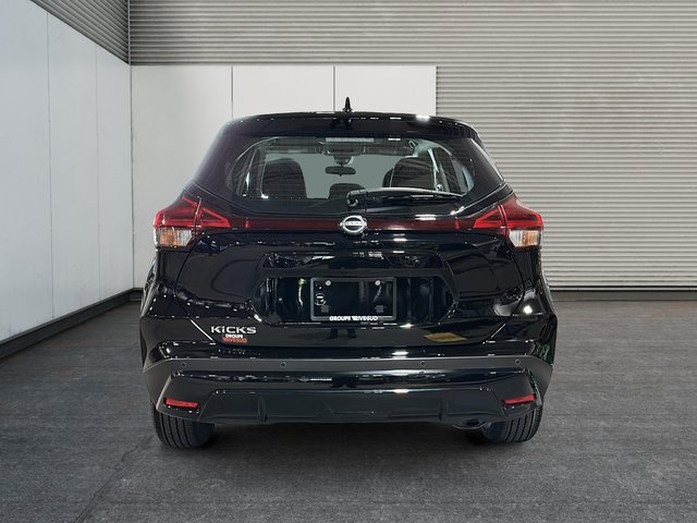 2024 Nissan Kicks S-2