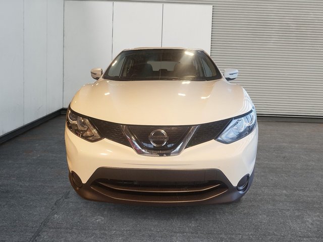 2019 Nissan Qashqai S-1