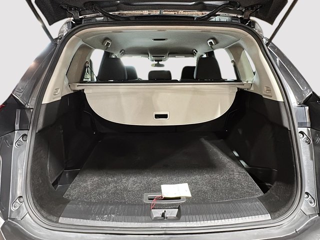 2023 Nissan Rogue S-5
