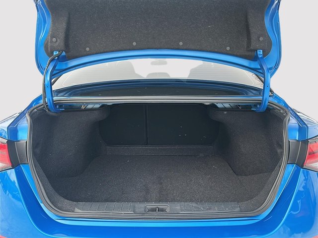 2024 Nissan Sentra SR-5