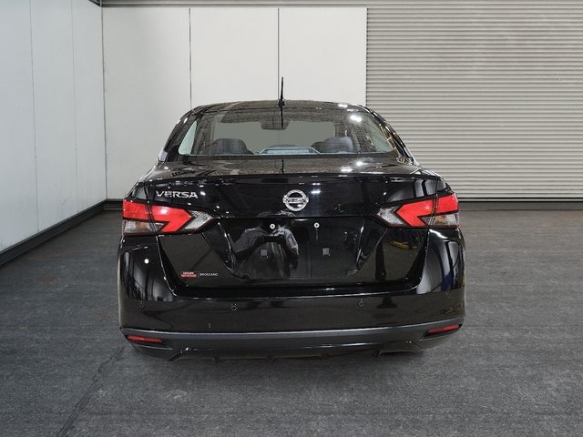 2021 Nissan Versa S-2