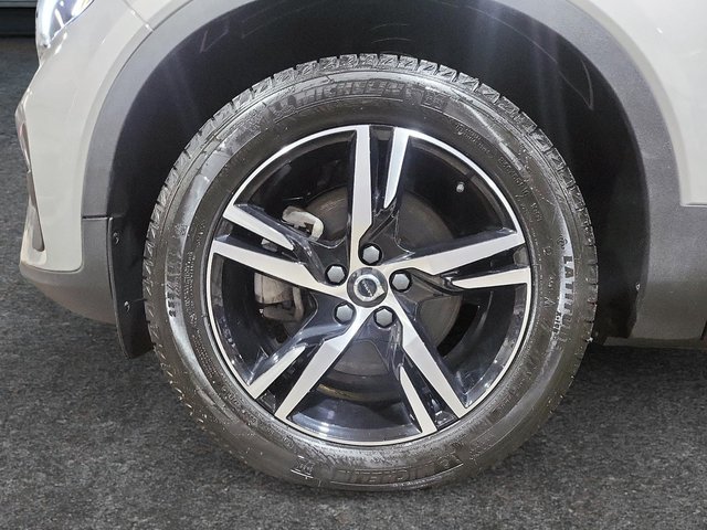 2023 Volvo XC40 PLUS BRIGHT THEME-6