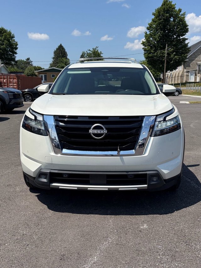 Nissan Pathfinder SL 2022-1