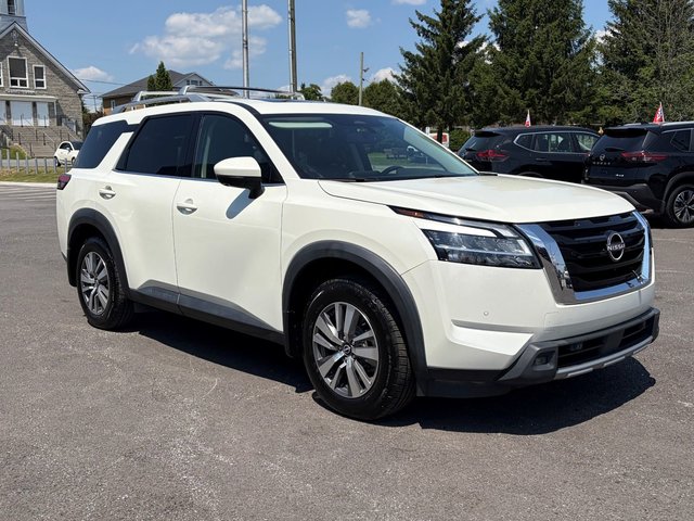 Nissan Pathfinder SL 2022-2