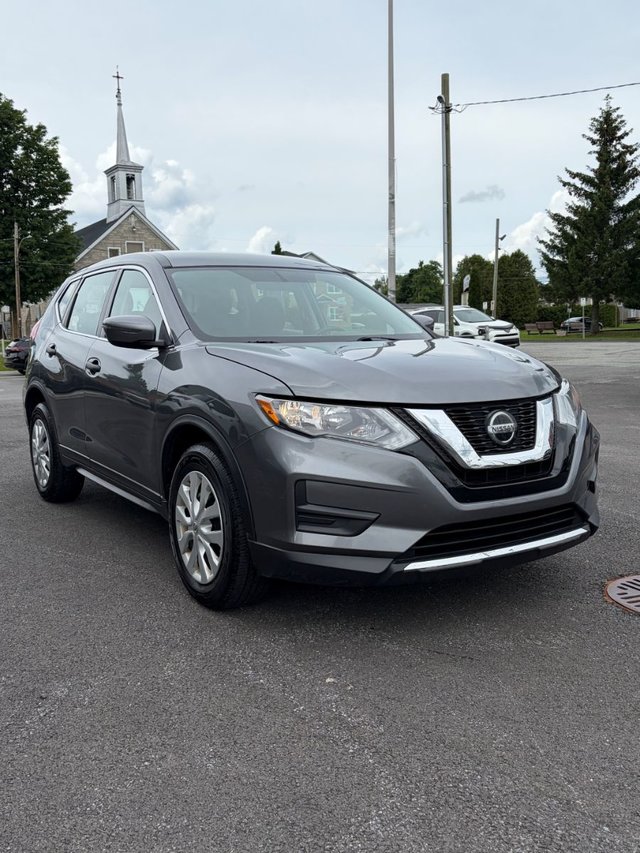 Nissan Rogue S awd 2018-4