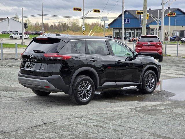 Nissan Rogue S AWD 2023-3