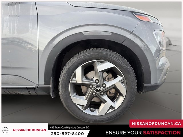 2022 Hyundai Venue Trend-5