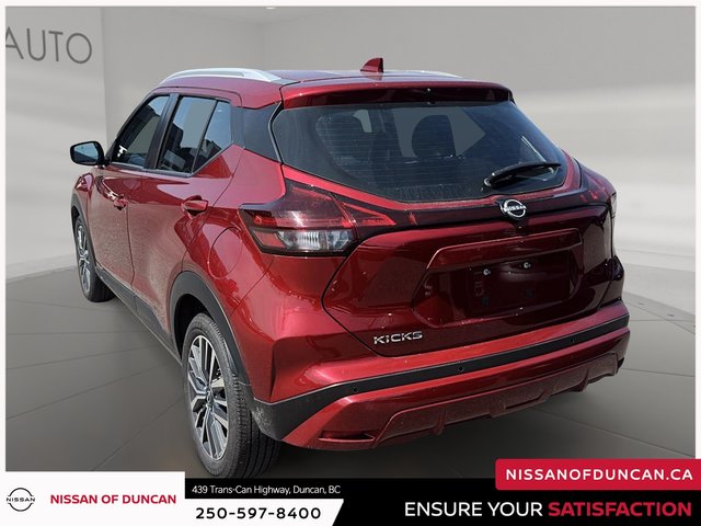 2025 Nissan Kicks Play S-3