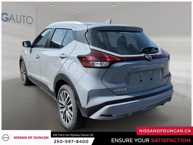 2025 Nissan Kicks Play S-3