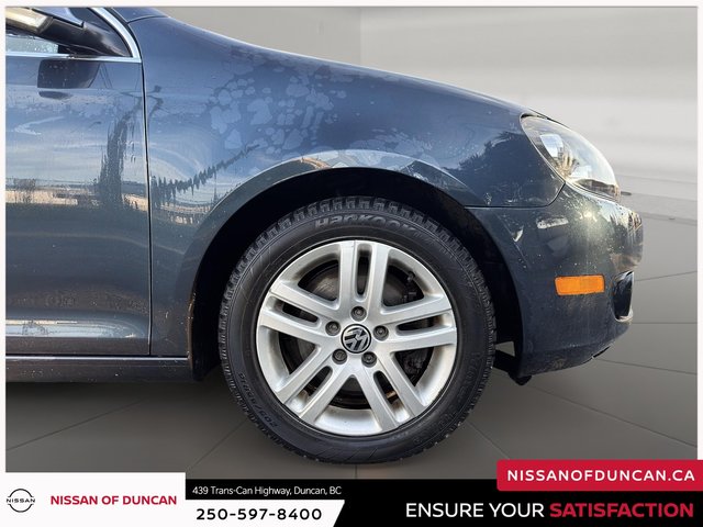 2010 Volkswagen Golf TDI-3