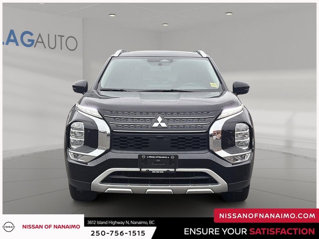 2023 Mitsubishi Outlander PHEV LE-1