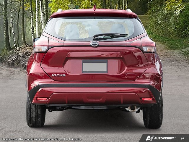 2025 Nissan Kicks Play SV-4
