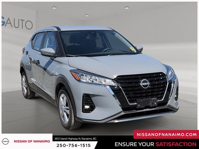 2025 Nissan Kicks Play S-2