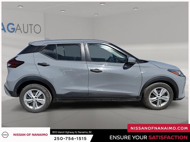 2022 Nissan Kicks S-3