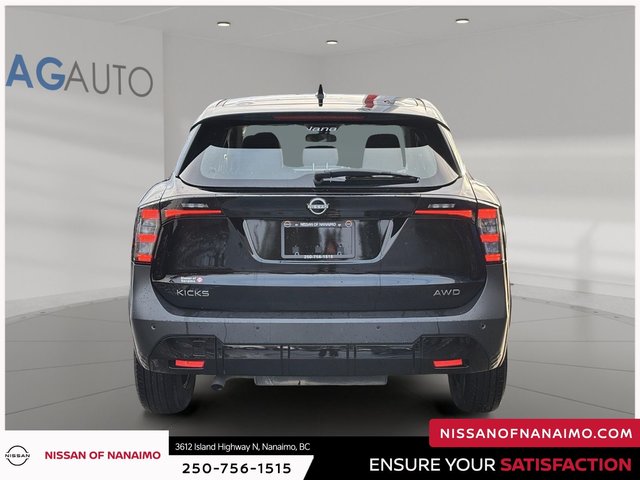 2025 Nissan Kicks S-5