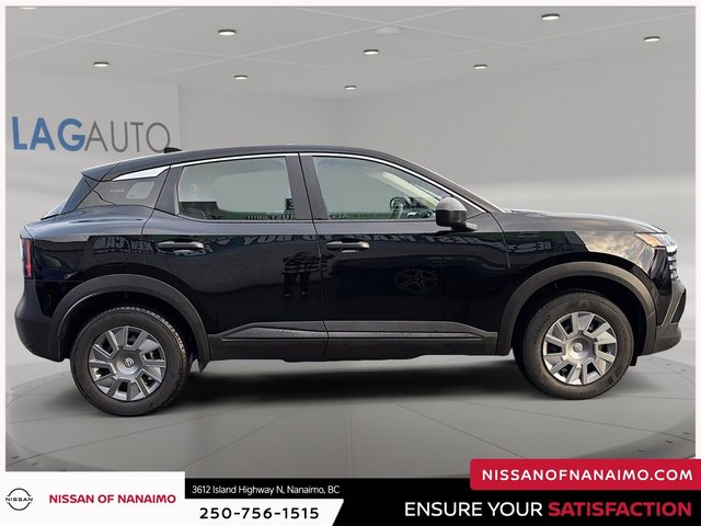 2025 Nissan Kicks S-3