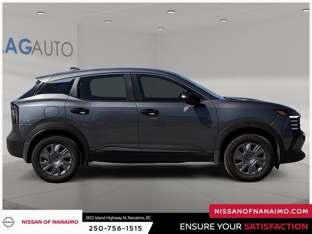 2025 Nissan Kicks S-4