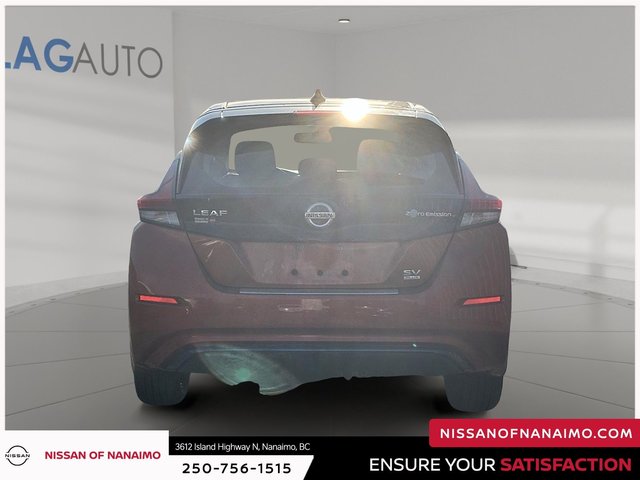 2022 Nissan Leaf SV Plus-5
