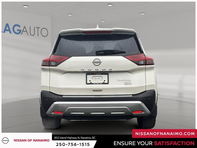 2023 Nissan Rogue Platinum photo 3