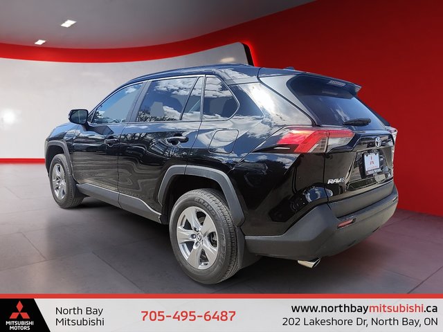 2023 Toyota RAV4 XLE-3