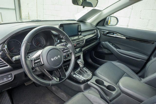 2022 Kia Seltos EX-2