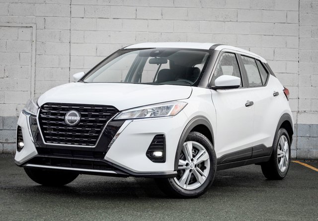 2023 Nissan Kicks S-2