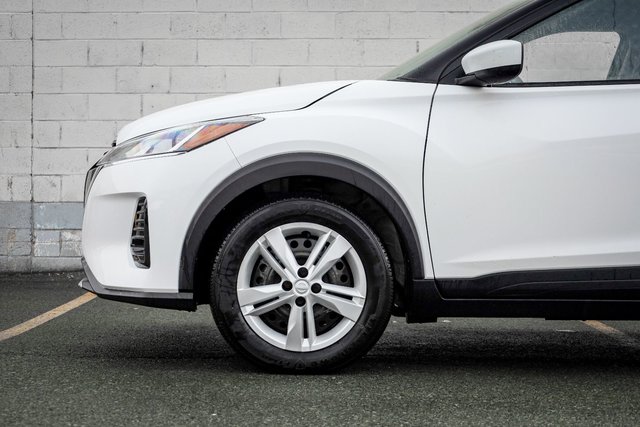 2023 Nissan Kicks S-1