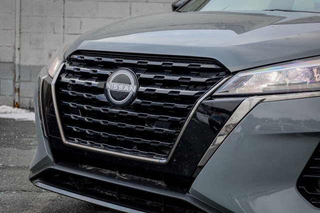 2023 Nissan Kicks SR-4