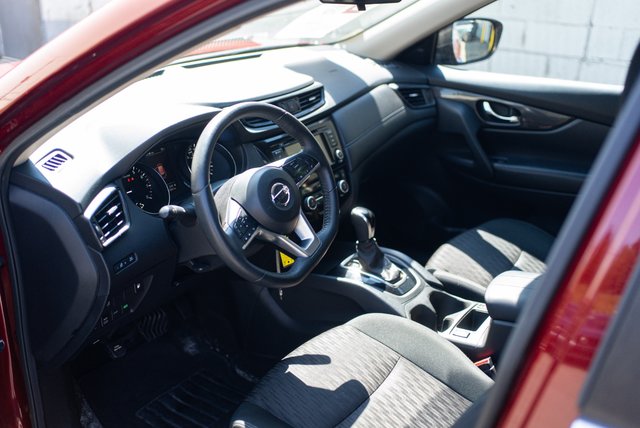 2020 Nissan Rogue S-1