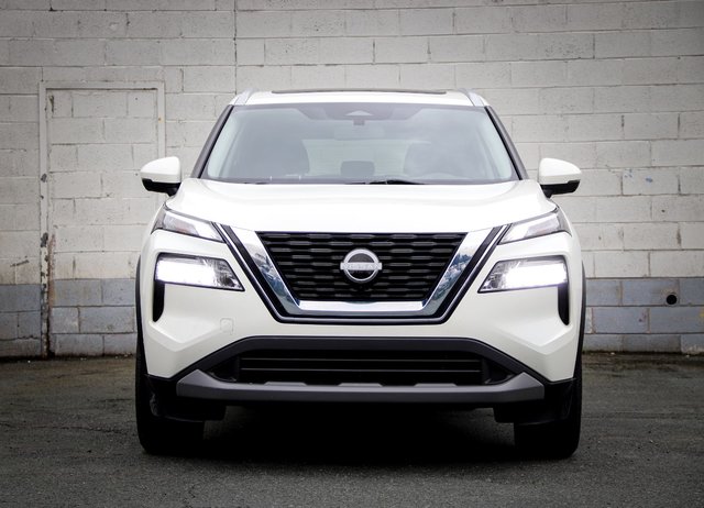 2023 Nissan Rogue SV Moonroof-5