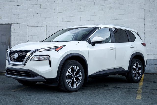 2023 Nissan Rogue SV Moonroof-4