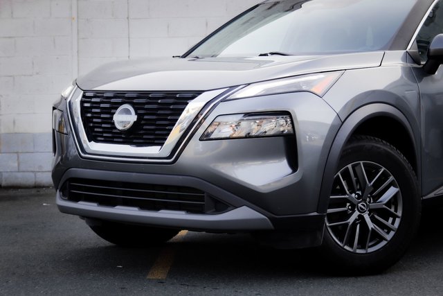 2023 Nissan Rogue S-1