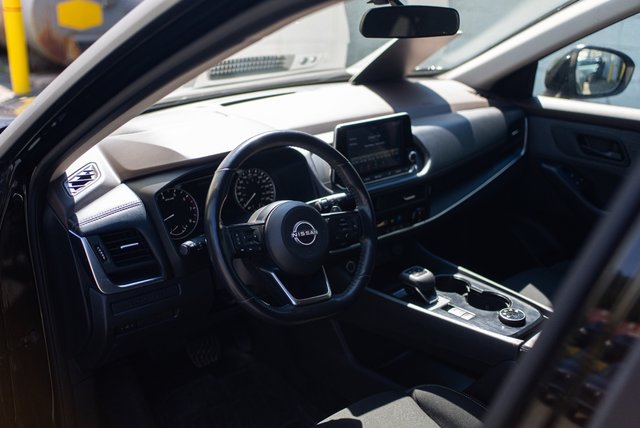 2023 Nissan Rogue S-2