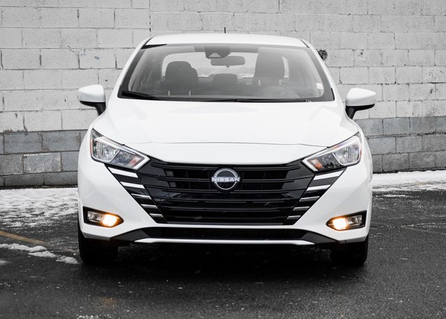 2024 Nissan Versa S-4