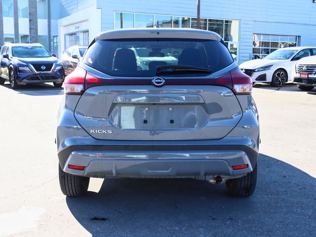 2025 Nissan Kicks Play S-3