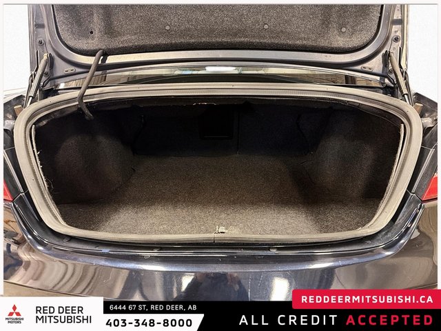 2012 Chrysler 200 LX-5