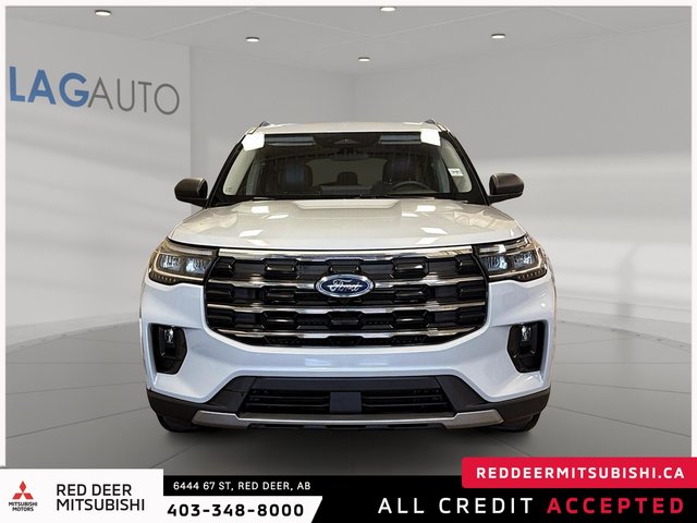 2025 Ford Explorer Active-1