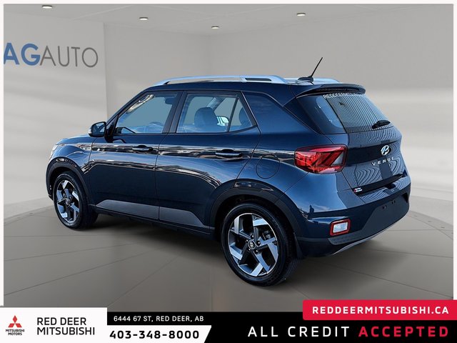 2024 Hyundai Venue Ultimate-3