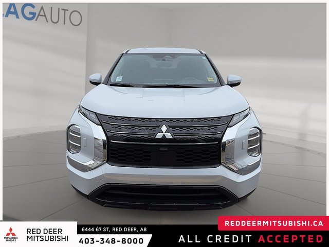 2025 Mitsubishi Outlander Plug-in Hybrid ES S-AWC-1