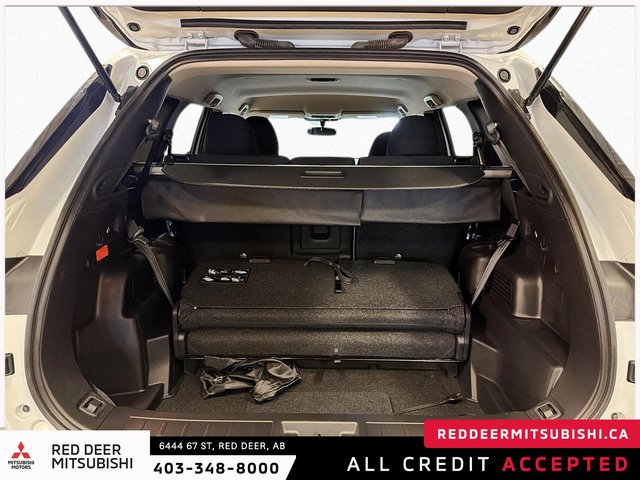 2025 Mitsubishi Outlander PHEV ES-5