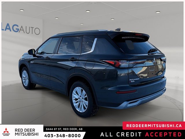 2026 Mitsubishi Outlander Plug-in Hybrid SE S-AWC-3