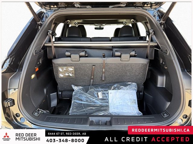 2026 Mitsubishi Outlander Plug-in Hybrid GT NOIR S-AWC-5