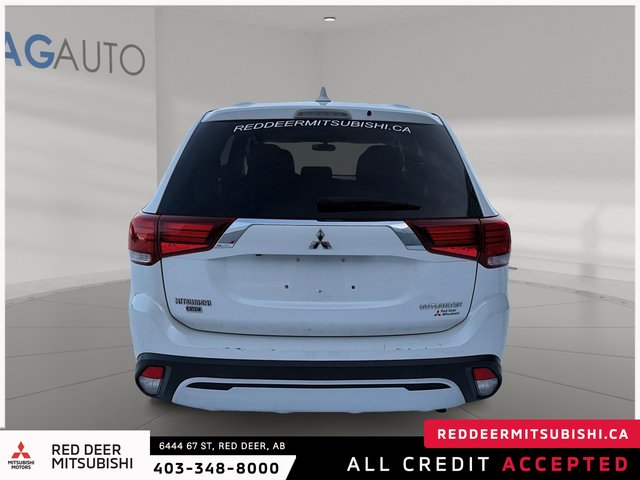 2019 Mitsubishi Outlander ES-2