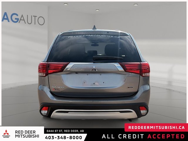 2020 Mitsubishi Outlander ES-2