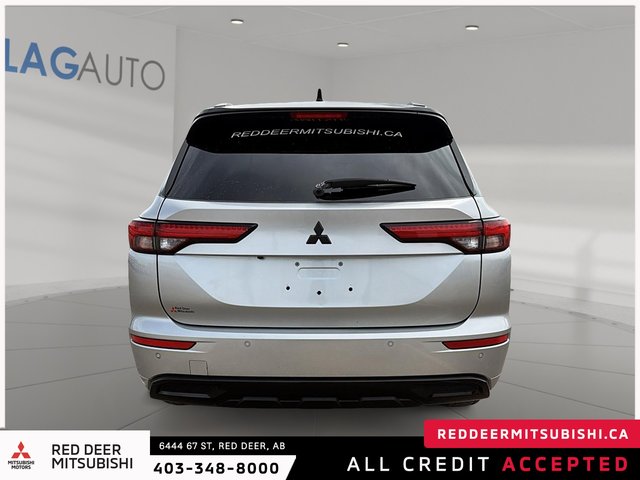 2023 Mitsubishi Outlander GT-2